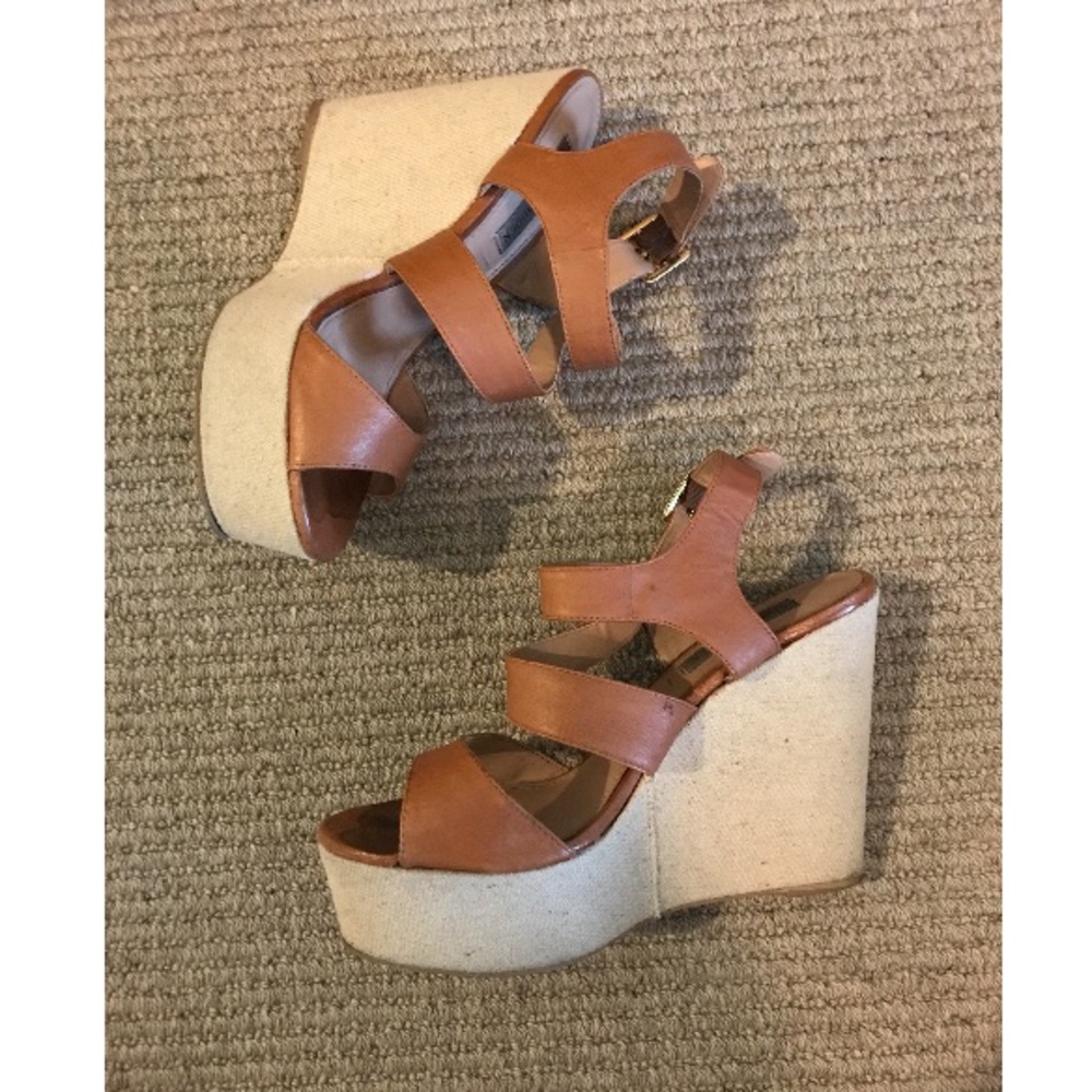 Steve Madden wedges